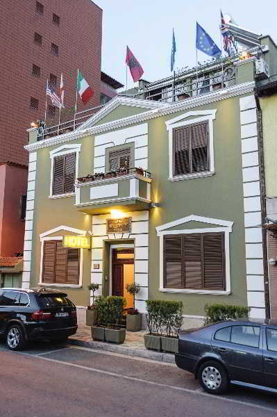 Hotel Serenity 3*